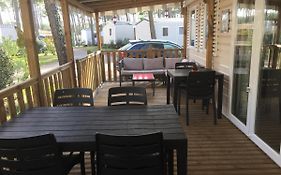 Mobil-Home 4-8 personnes Saint-Julien-En-Born